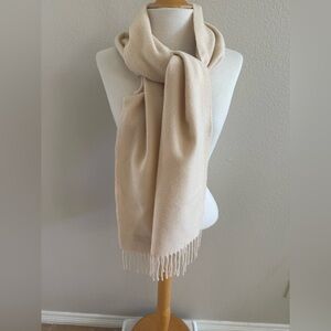 Scarf by Elgin Made In Scotland Lambs Wool & Cashmere Fringe Cream 10.5 X 75in
